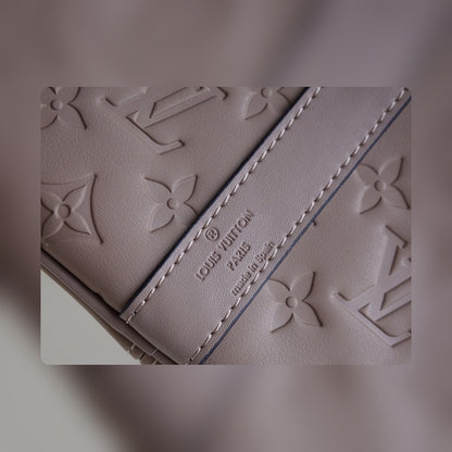 Anum Bags ln Luxury Bag --56370