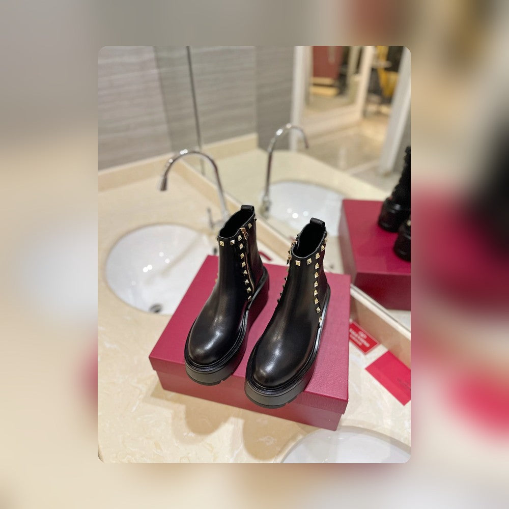 nmb GARAVANI UNIQUEFORM CALFSKIN ANKLE BOOT BLACK 1W2S0CS0MMD 0NO