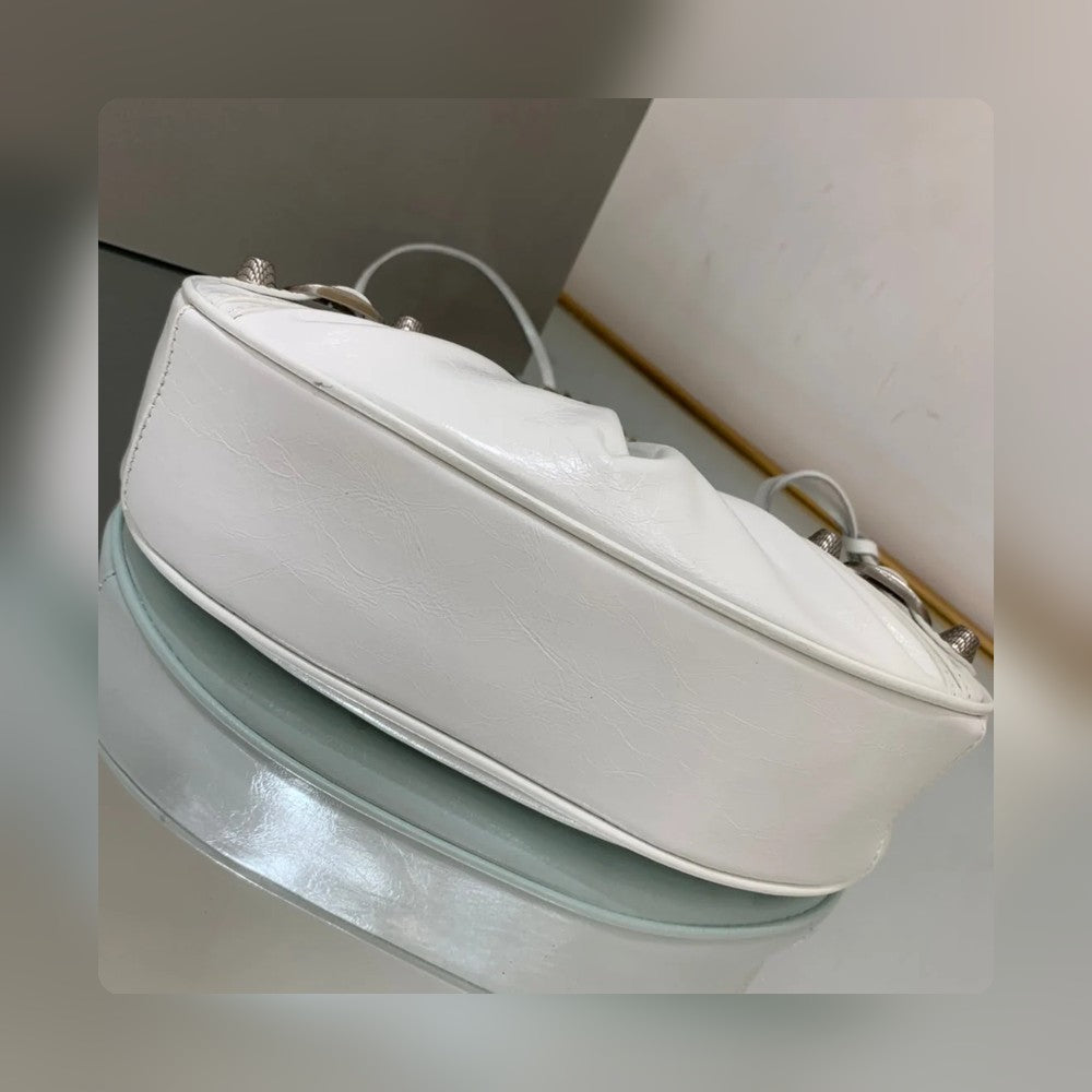 new-luxury-designer-bags-nm24191