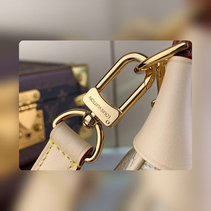 Anum Bags ln Luxury Bag --58385
