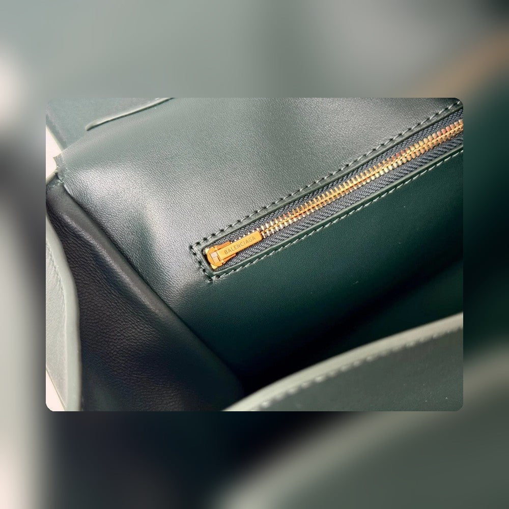 new-luxury-designer-bags-nm24546