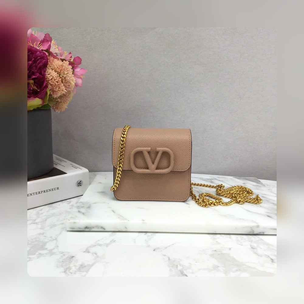 Anum Bags - Best High-End Brands in One Place - AFFORDABLE LUXURY BAGS - 5601