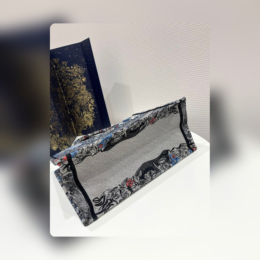 Anum Bags Detail