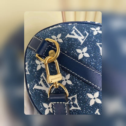 Anum Bags ln Luxury Bag --58659