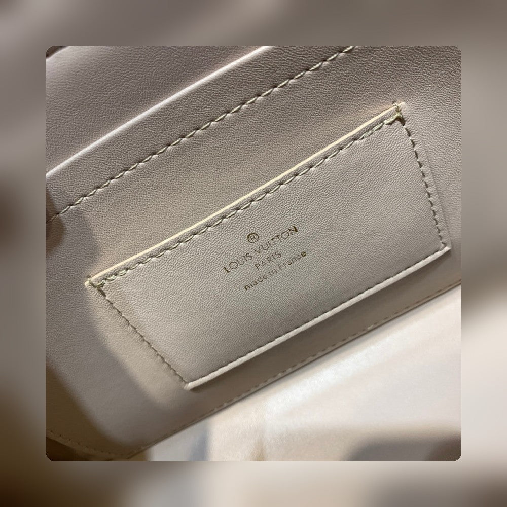 Anum Bags - Premium Luxury Goods and Accessories - AFFORDABLE LUXURY BAGS - 15909