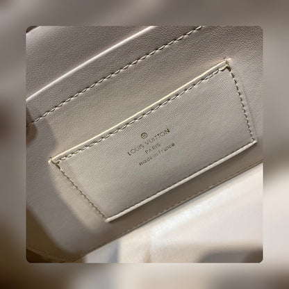 Anum Bags - Premium Luxury Goods and Accessories - AFFORDABLE LUXURY BAGS - 15909