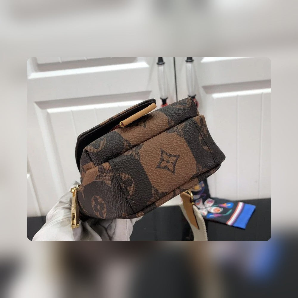 Anum Bags Detail