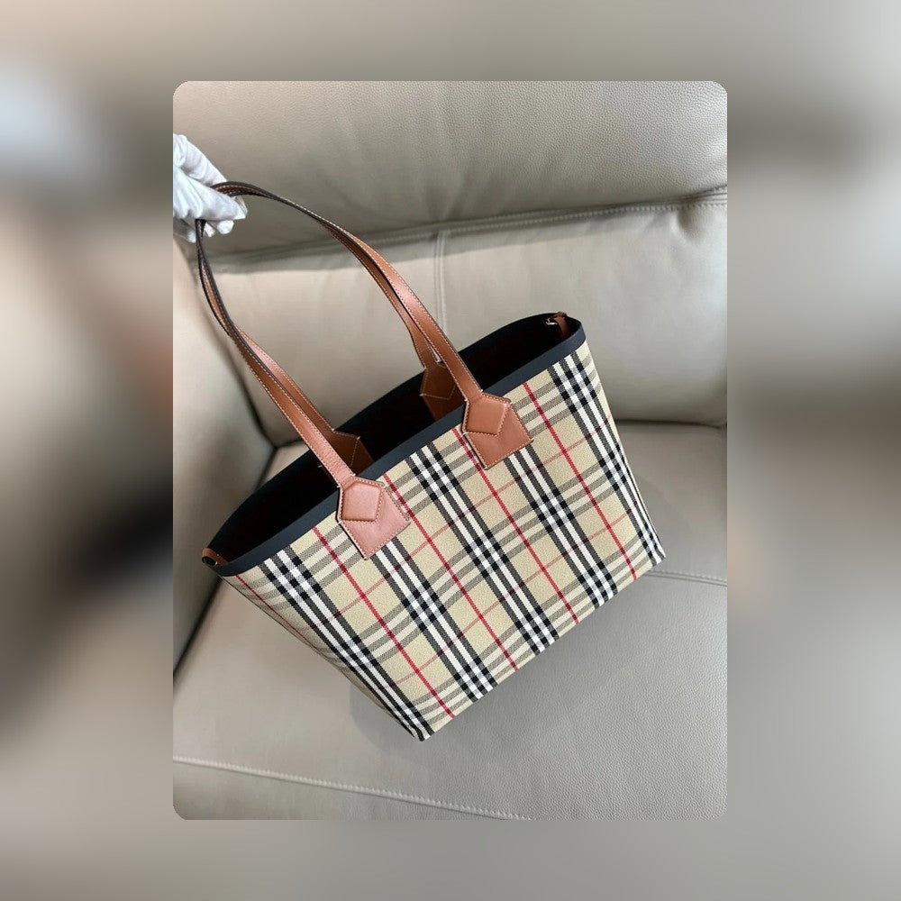Anum Bags - High-Quality Designer Products for You - AFFORDABLE LUXURY BAGS - 17530