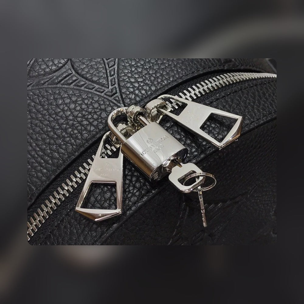 Anum Bags Detail
