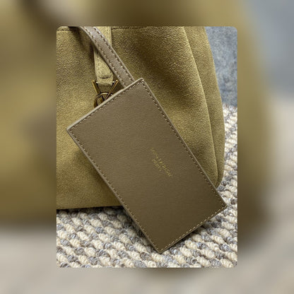 Anum Bags - High-Quality Designer Products for You - AFFORDABLE LUXURY BAGS - 15582
