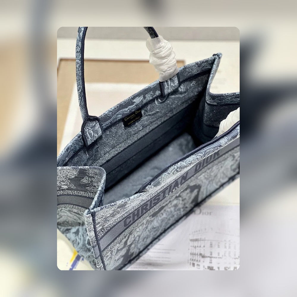 Anum Bags Detail