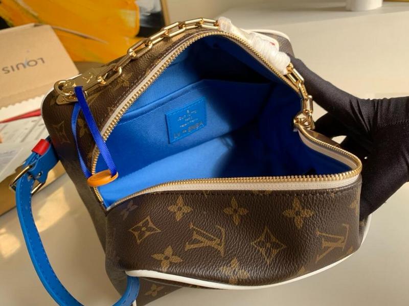 Anum Bags Detail