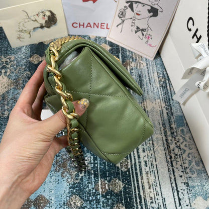Anum Bags Detail