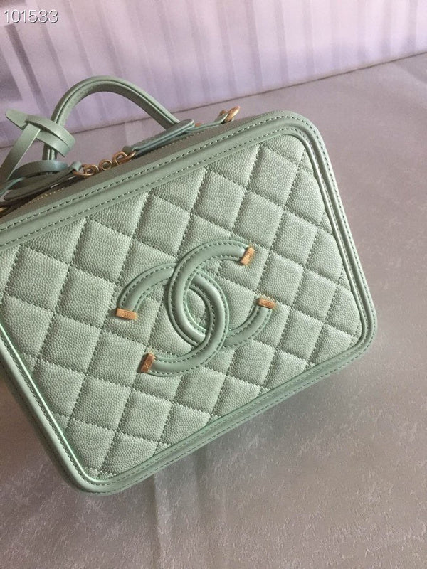 Anum Bags Detail