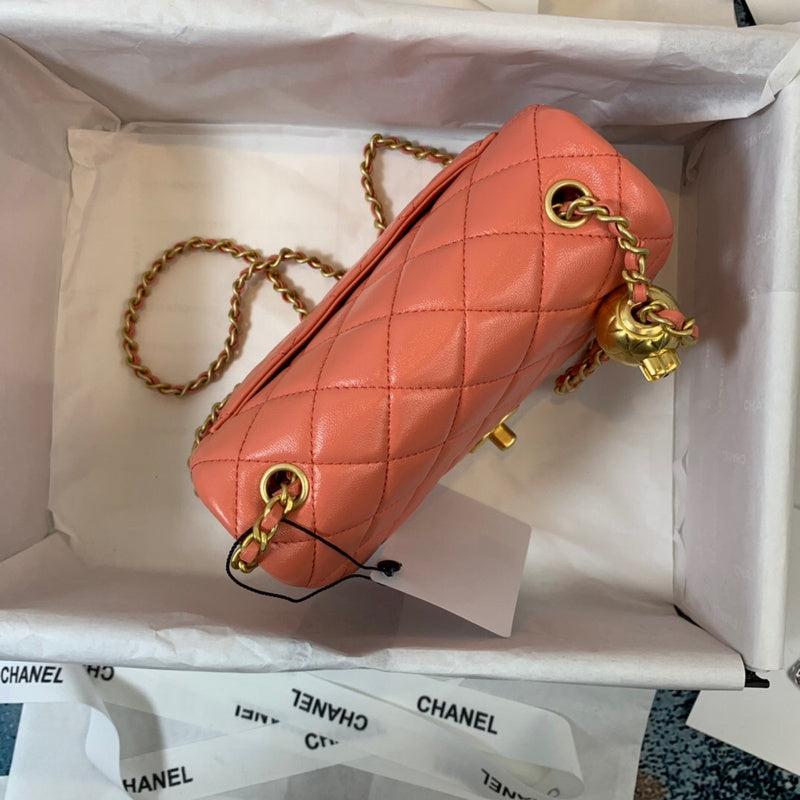 Anum Bags Detail