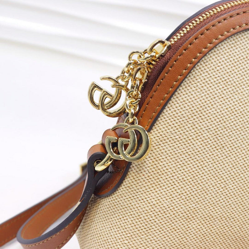 Anum Bags Detail