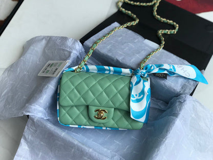Anum Bags Detail