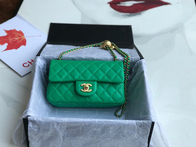 Anum Bags Detail
