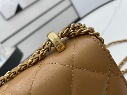 Anum Bags Detail