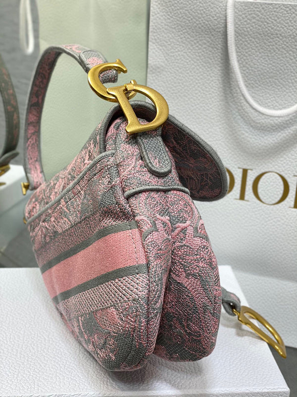 Anum Bags Detail