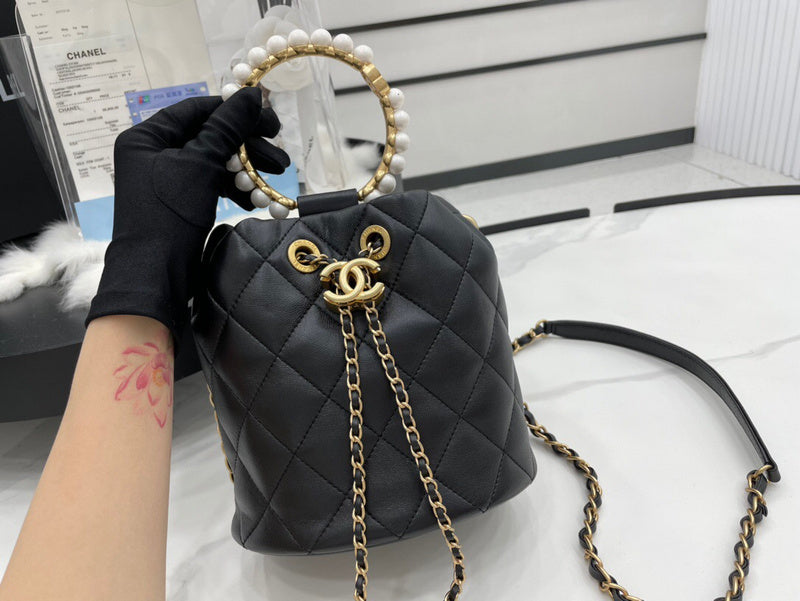Anum Bags Detail