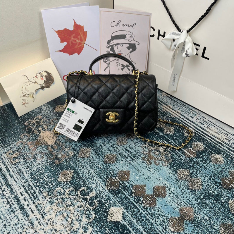 Anum Bags Detail