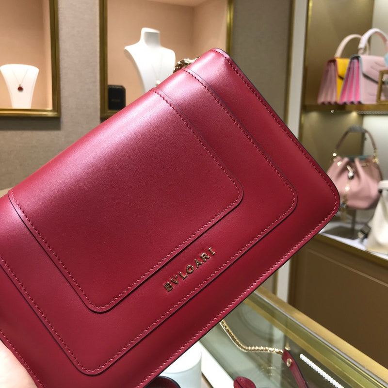 Anum Bags Detail