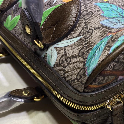 Anum Bags Detail