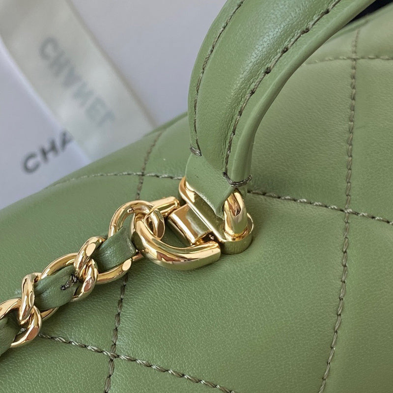 Anum Bags Detail