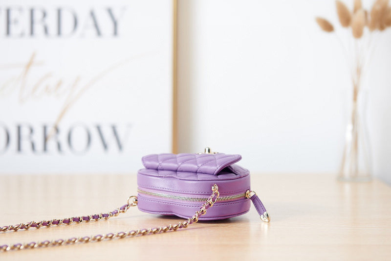 Anum Bags Detail