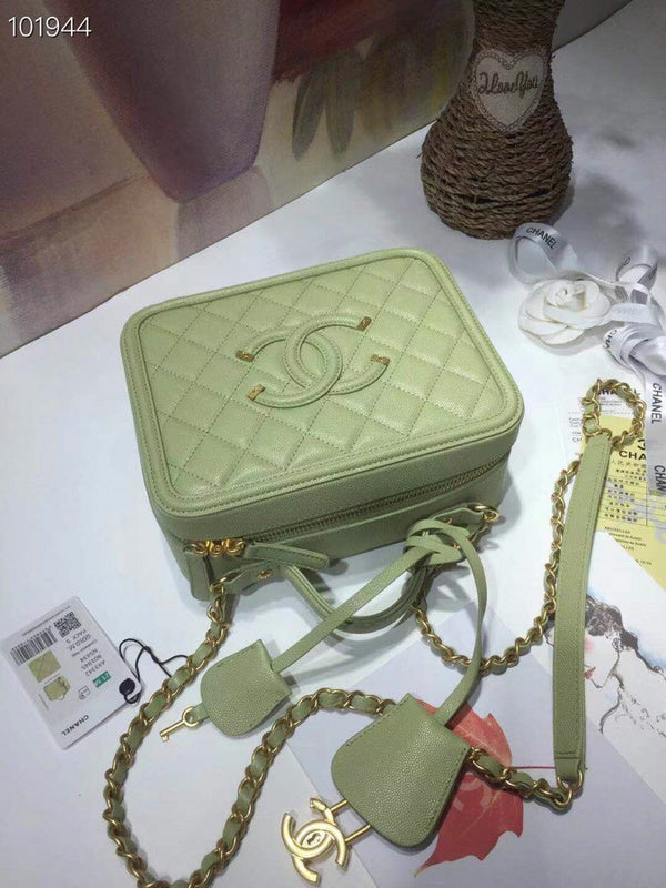 Anum Bags Detail