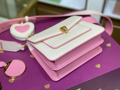 Anum Bags Detail