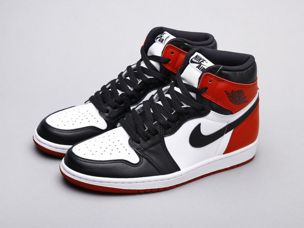 Anum Bags AJ1 black toe