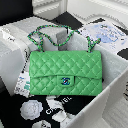 Anum Bags Detail