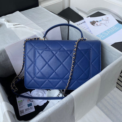 Anum Bags Detail
