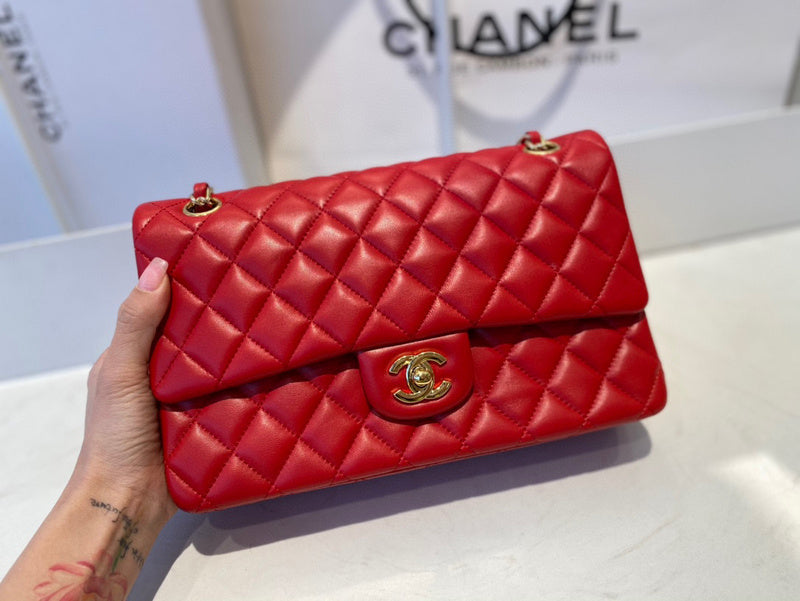Anum Bags Detail