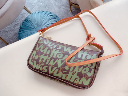 Anum Bags Detail