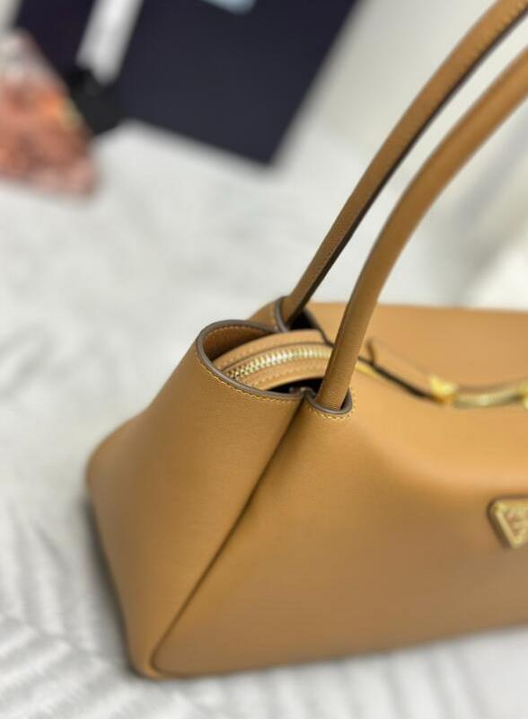 Anum Bags Bags

 - PD Bags - 020