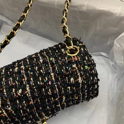 Anum Bags Detail
