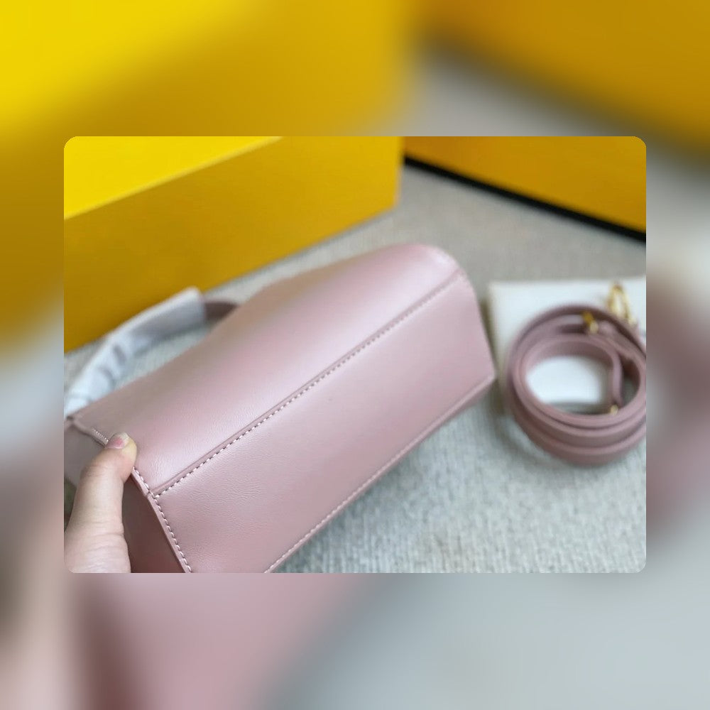 Anum Bags Detail