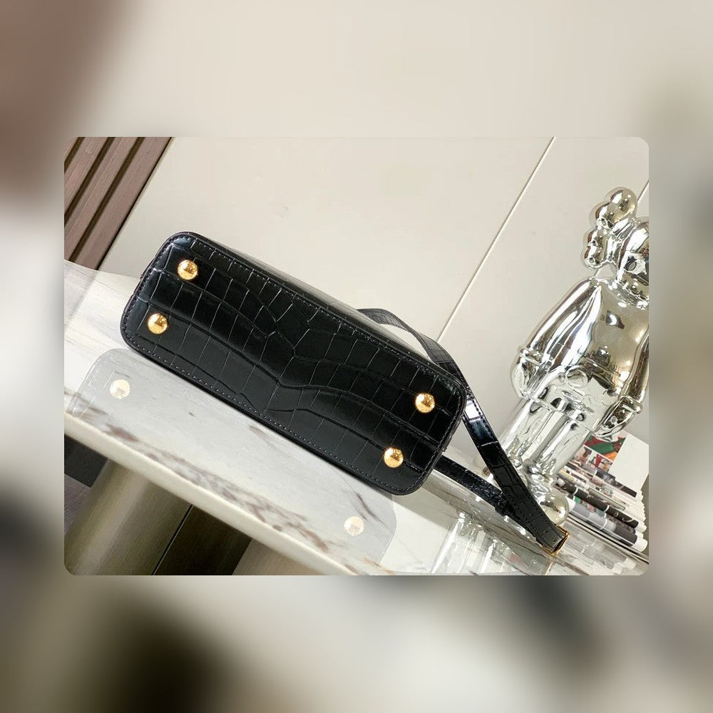 Anum Bags Detail