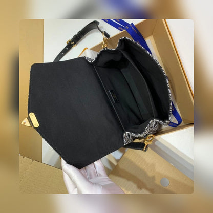 Anum Bags - DESIGNER BAGS FOR WOMEN - AFFORDABLE LUXURY BAGS - 17095