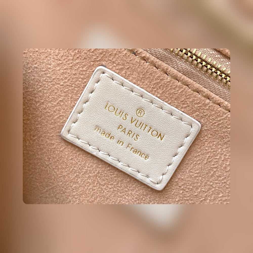 Anum Bags Detail