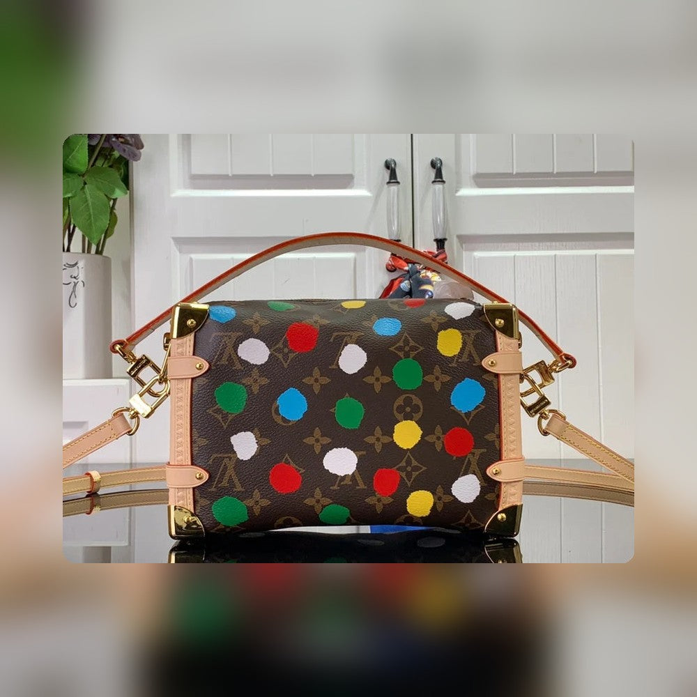 Anum Bags Detail
