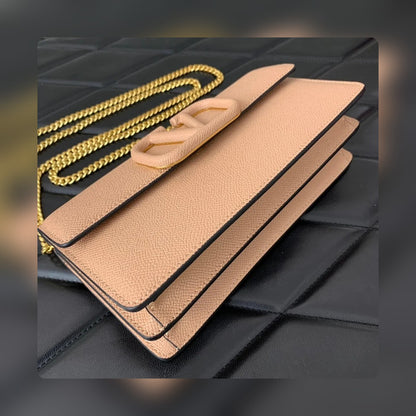 Anum Bags - High-Quality Designer Products for You - AFFORDABLE LUXURY BAGS - 5607