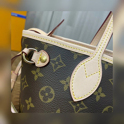 Anum Bags Detail
