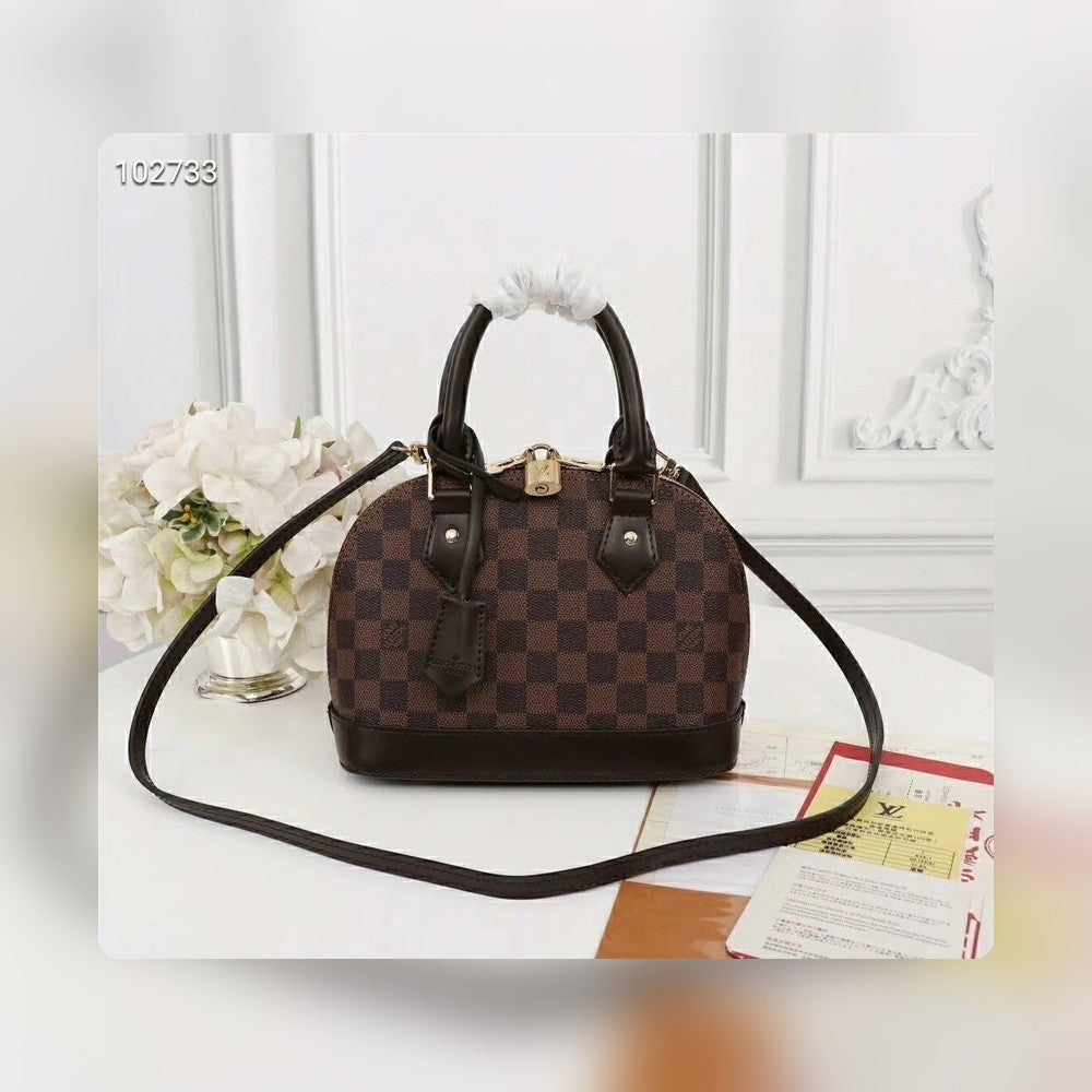 Anum Bags Detail