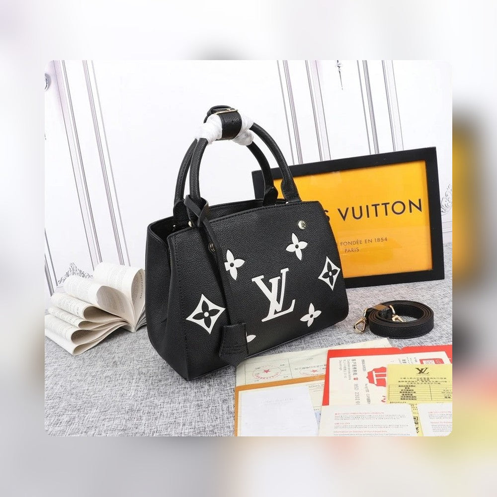 Anum Bags Detail