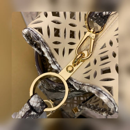 Anum Bags ln Luxury Bag --56259