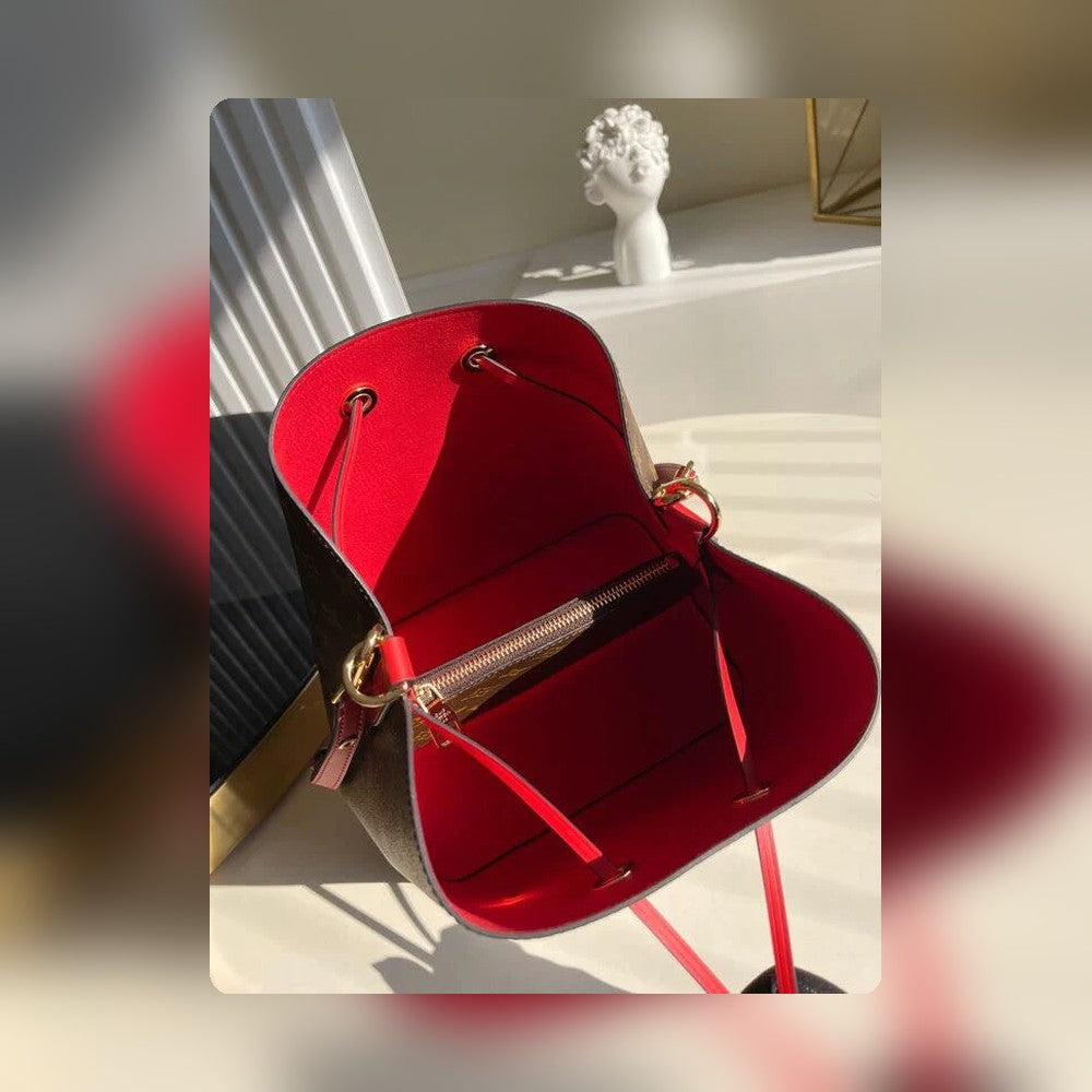 Anum Bags Detail